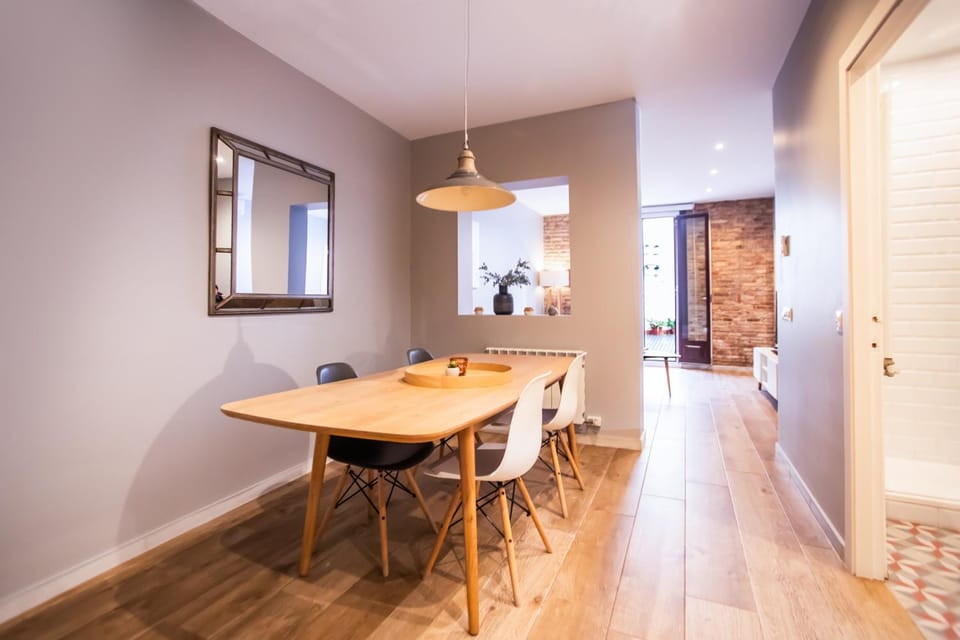B3MAL1081- New 2BR flat with private terrace Apartment in Barcelona