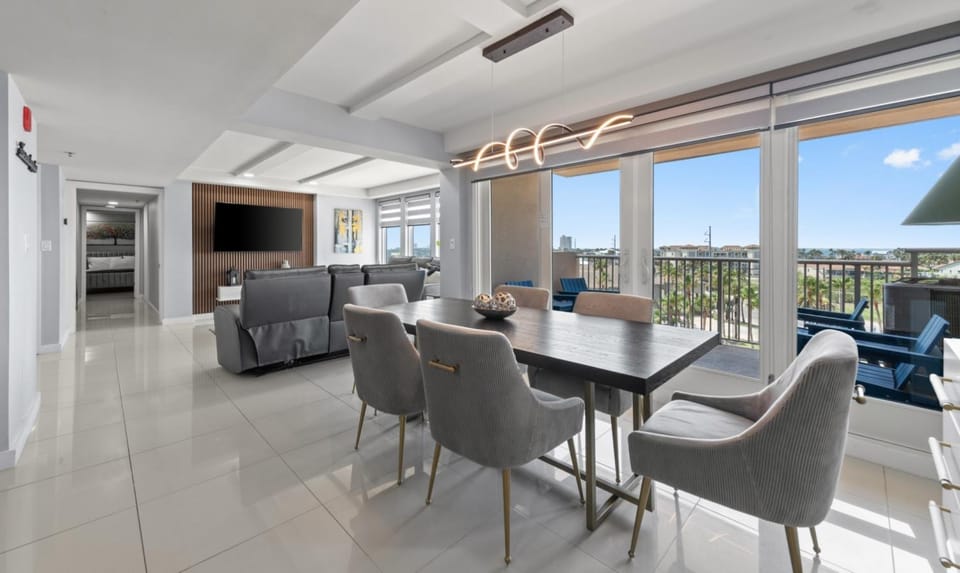 Solare Tower Sunset Panorama Paradise Apartment in South Padre Island
