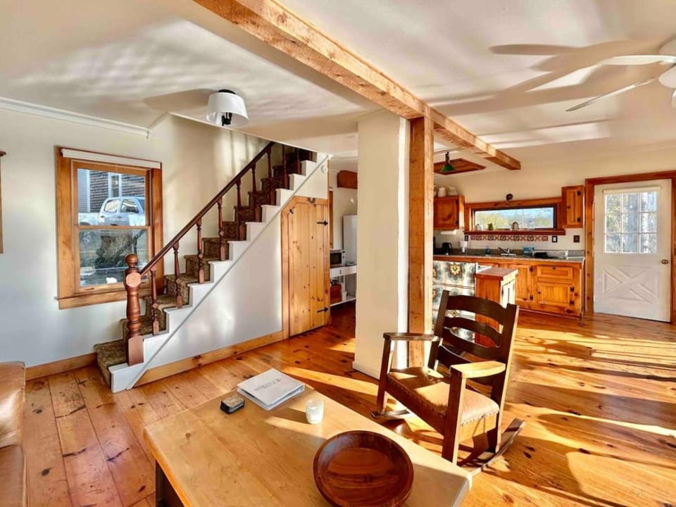 Shackford Cove Cottage House in Eastport