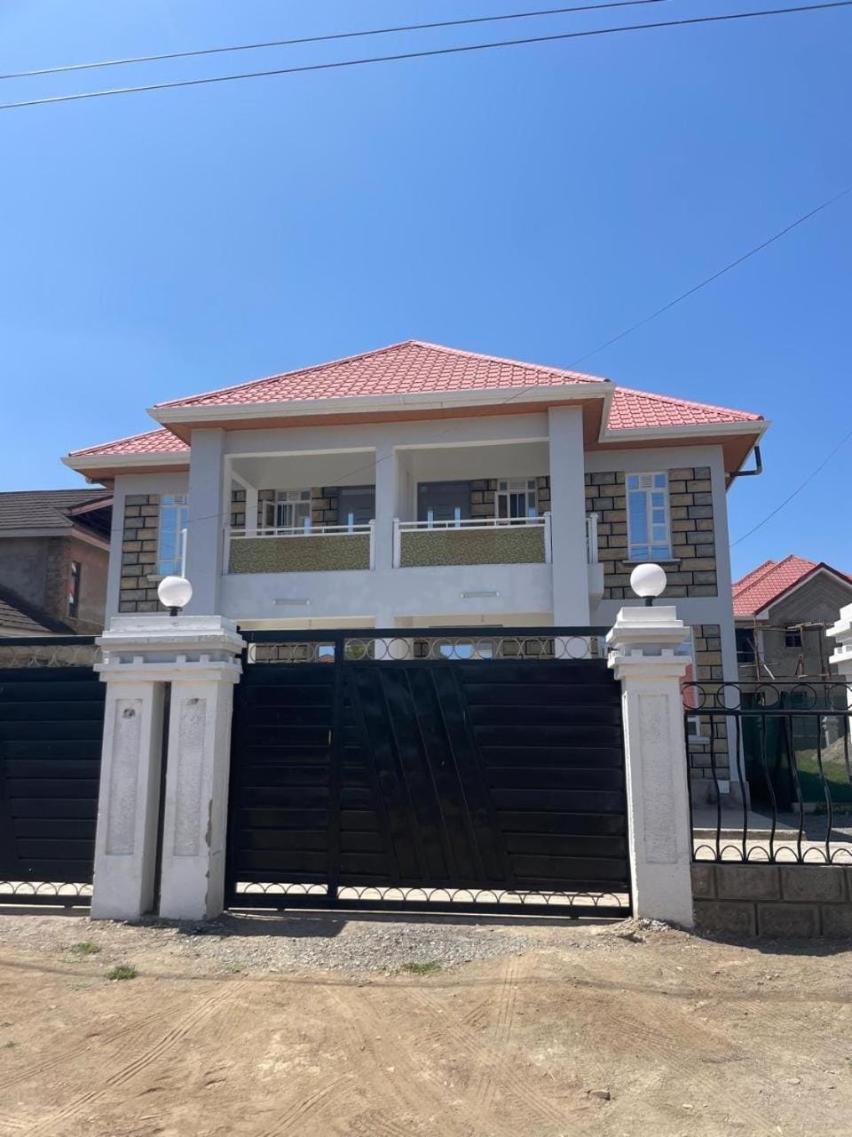 Property building, Day