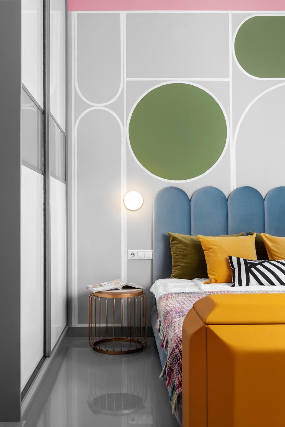 Design Studio at the Parliament Apartment in Budapest