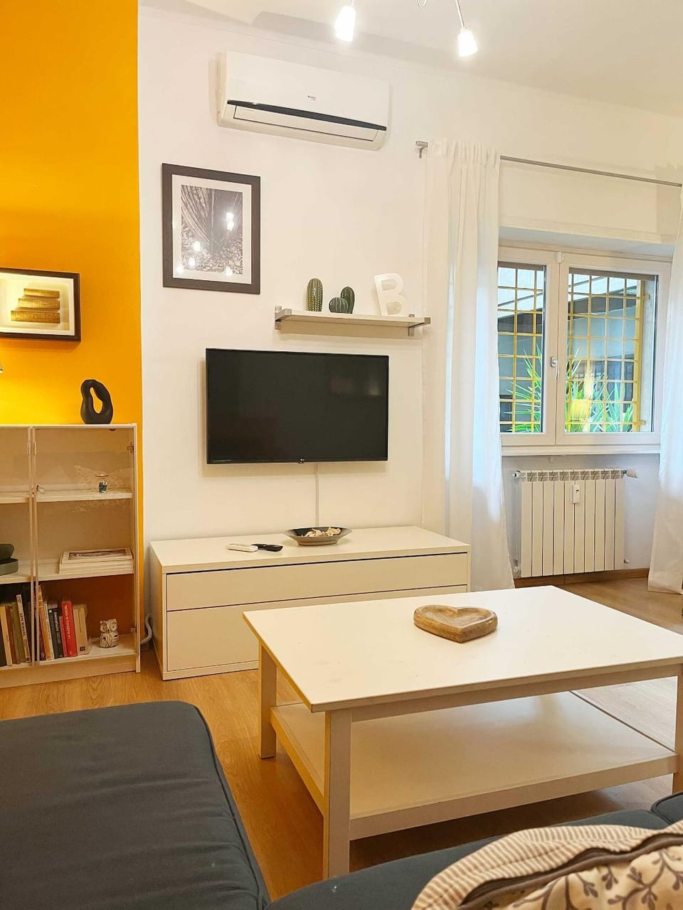 Communal lounge/ TV room, TV and multimedia