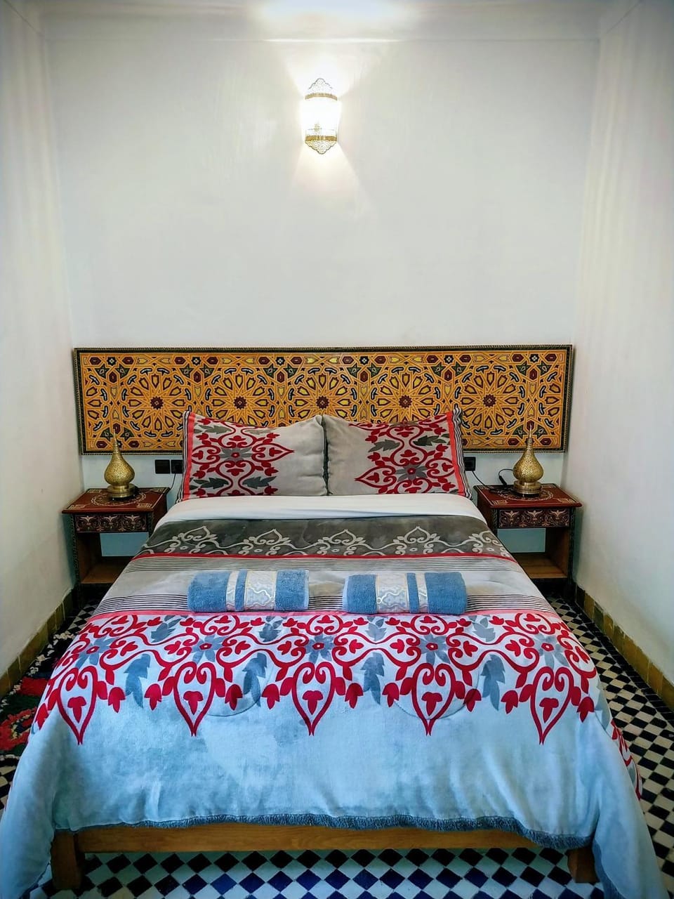 Bed, Bedroom