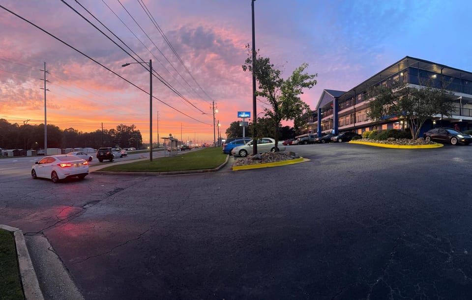 Day, Neighbourhood, Street view, Sunset