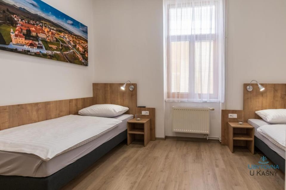 Ubytovna U Kašny Hostel in South Moravian Region