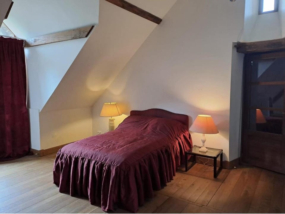 Appartement des écuries Apartment in Nouvelle-Aquitaine