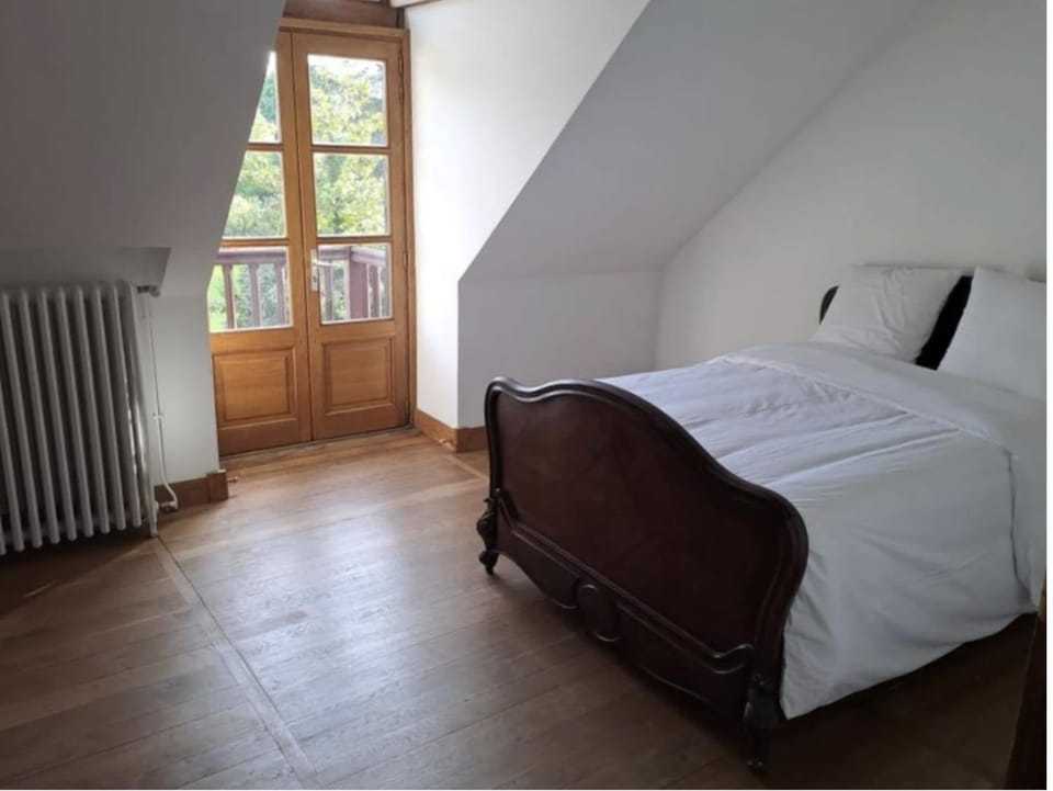 Appartement des écuries Apartment in Nouvelle-Aquitaine