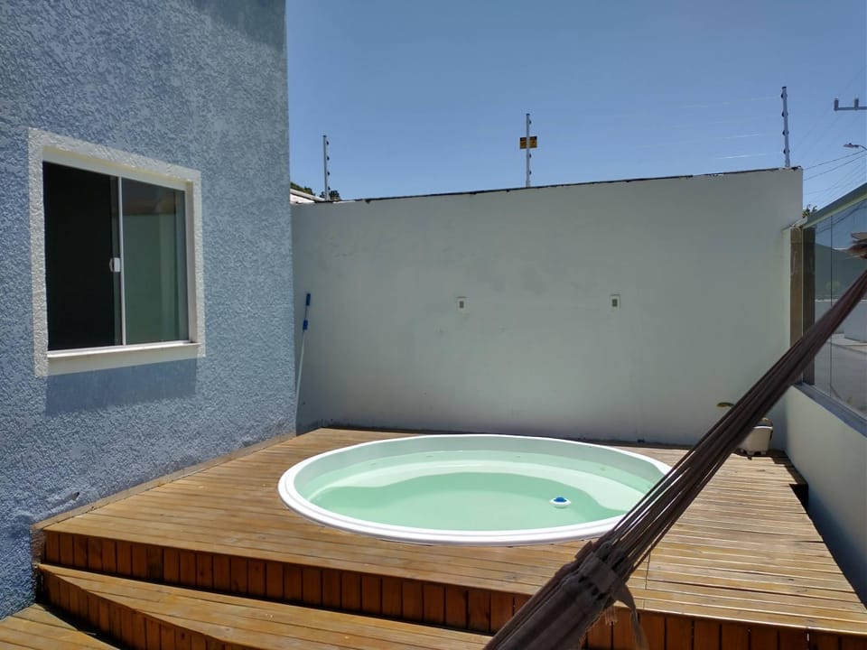 Casa completa com piscina na praia dos ingleses ! House in Florianopolis