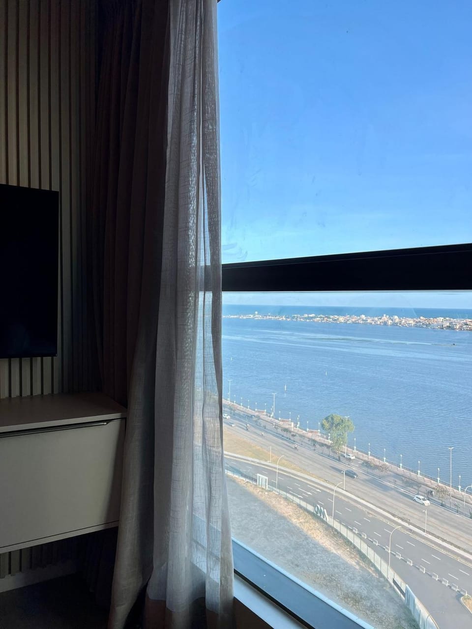 Living room, Sea view