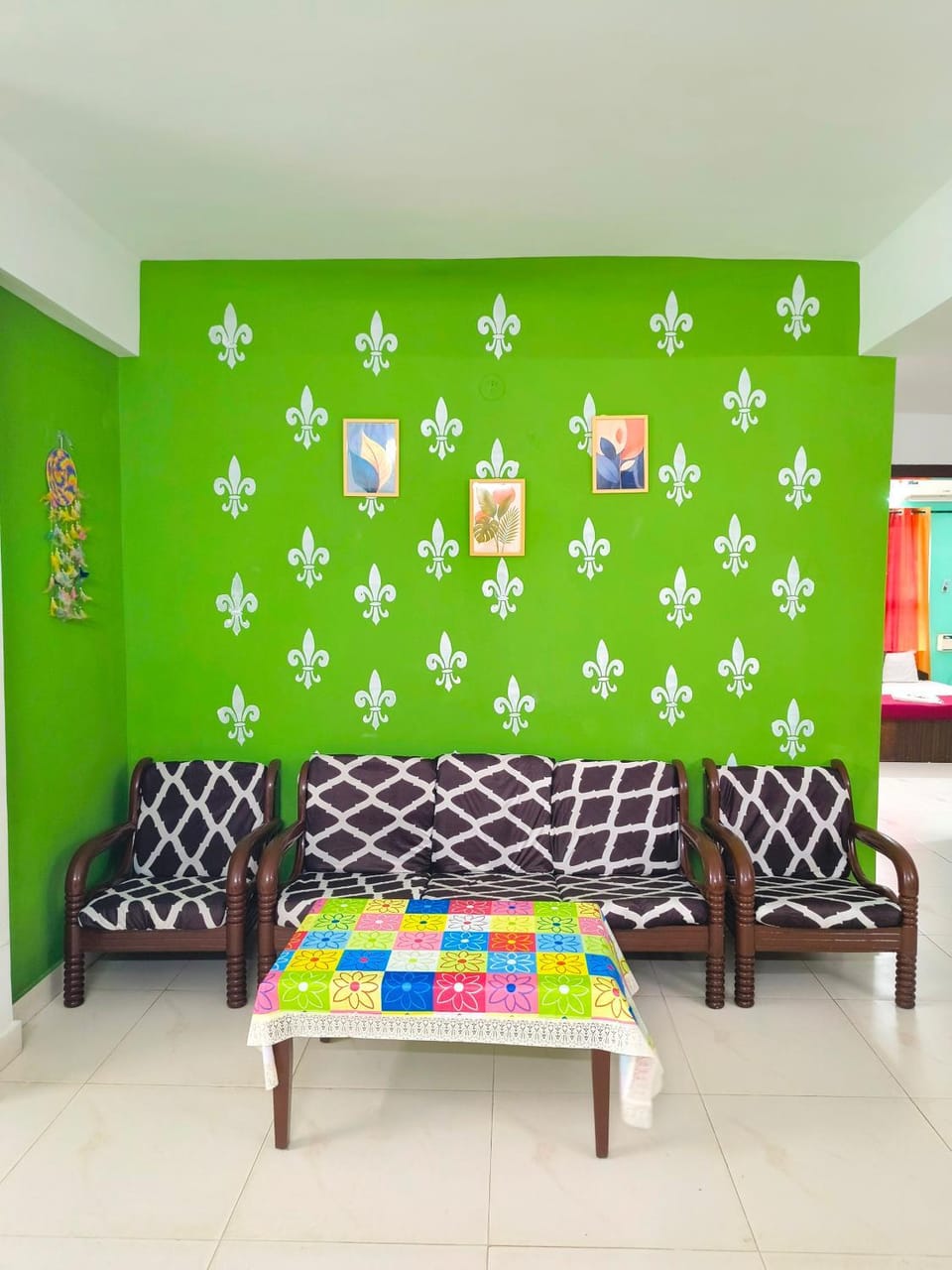 Living room, Seating area
