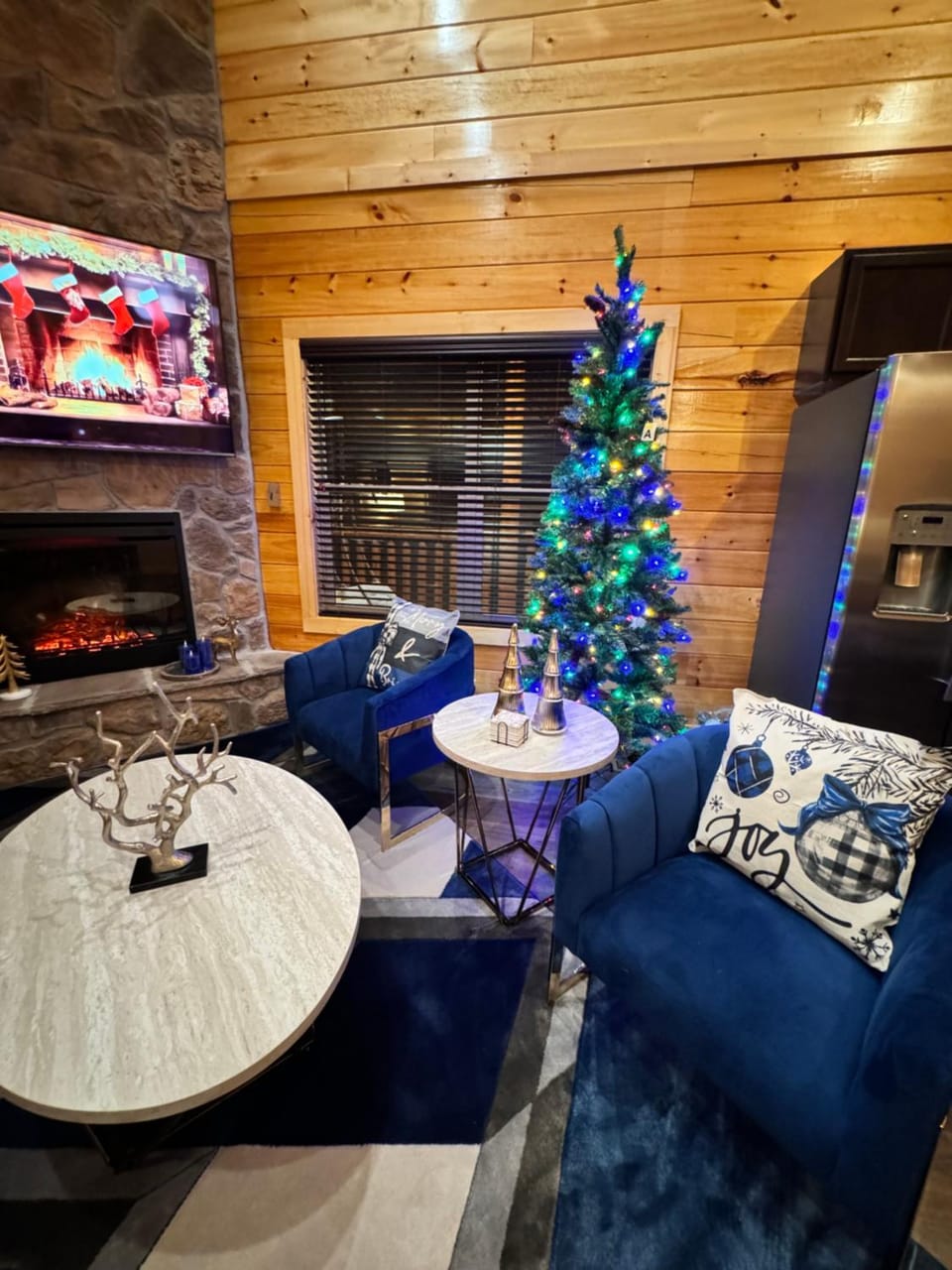Living room, Seating area