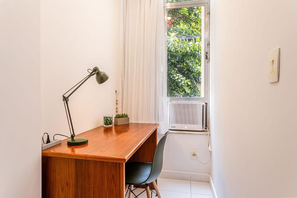 Carioca Charm: 500m from Ipanema Beach|AP 94/304 Apartment in Rio de Janeiro