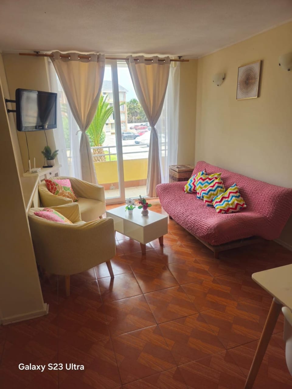 TV and multimedia, Balcony/Terrace, Living room, Garden view