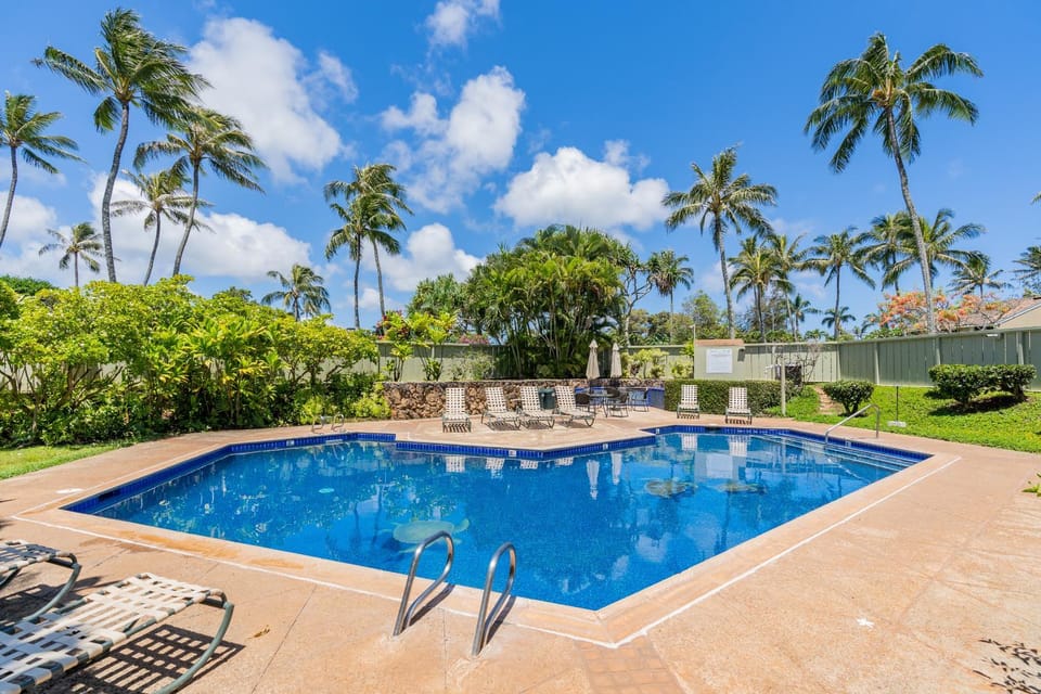 Rare 2 Bedroom & Loft Townhouse on the North Shore Apartment in Kawela Bay