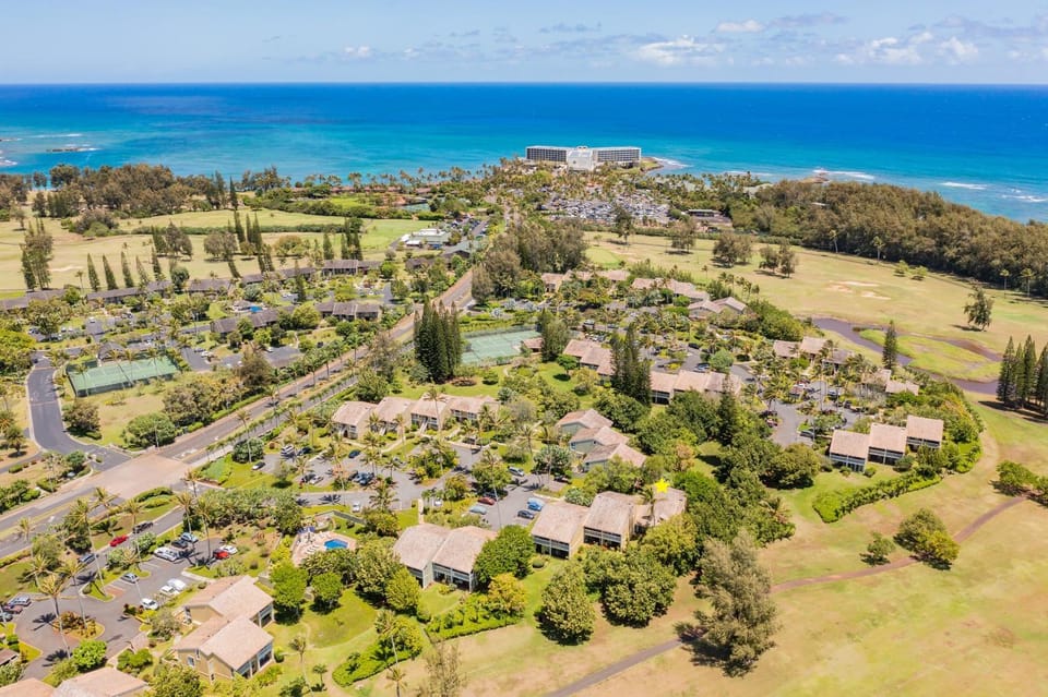 Rare 2 Bedroom & Loft Townhouse on the North Shore Apartment in Kawela Bay