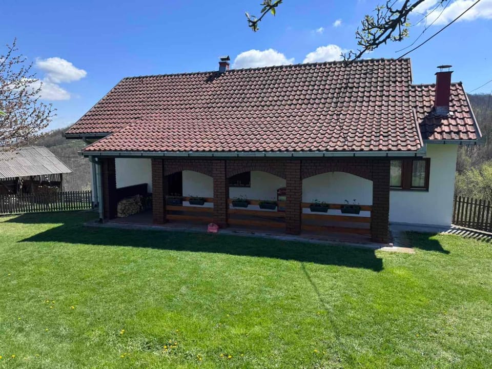 Kablar, smeštaj "Lazino Brdo" House in Zlatibor District, Serbia