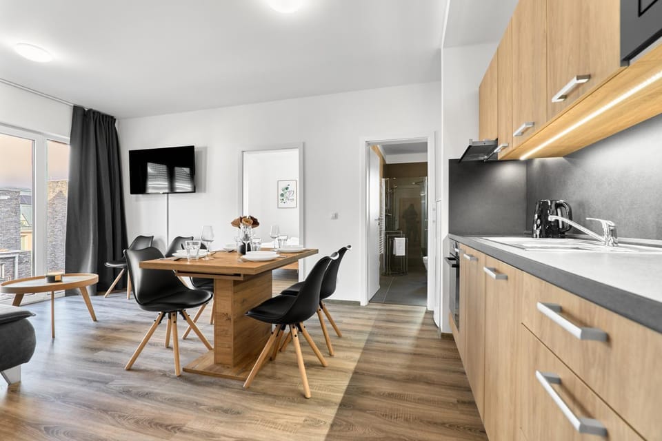 Kitchen or kitchenette, Living room, Seating area, stove