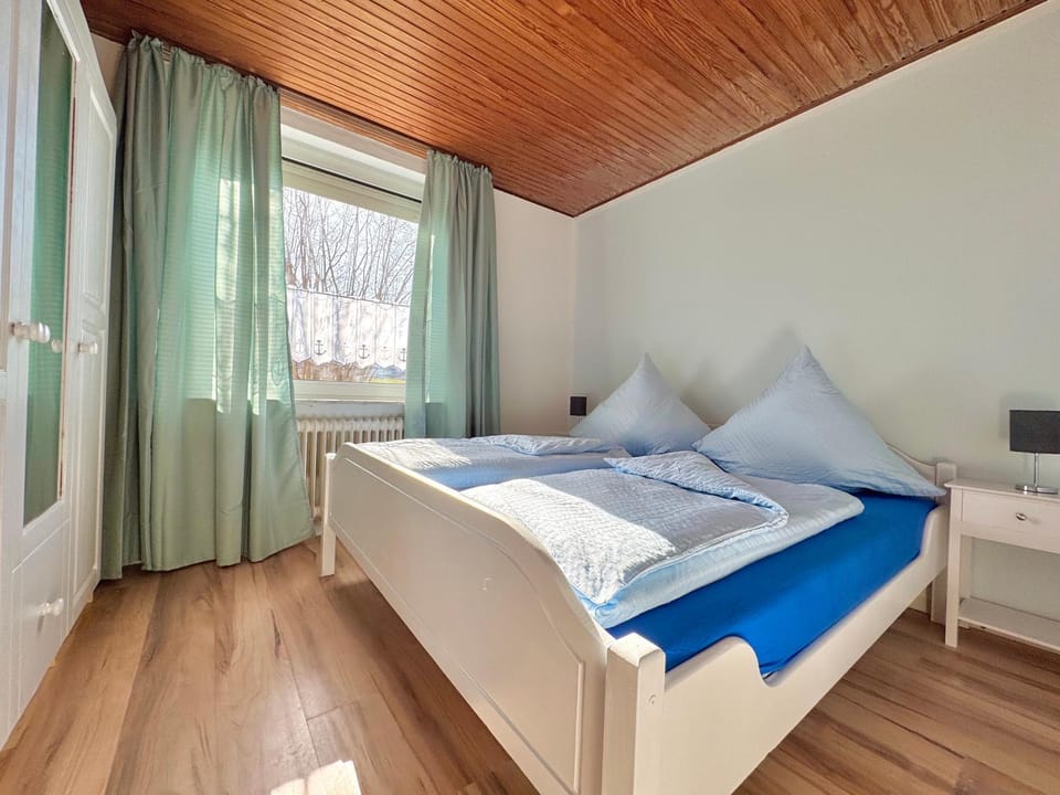 Bensersiel Ferienwohnung Kapitän mit Terrasse und Garten Apartment in Esens