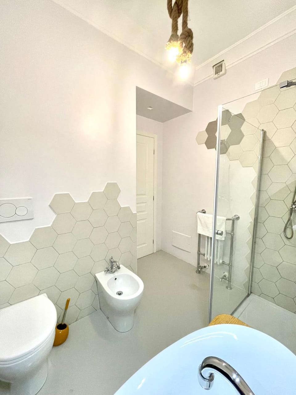 Shower, Toilet, Bathroom, bidet