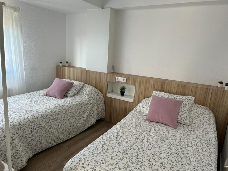 Cozy Zaragoza Apartment in Zaragoza