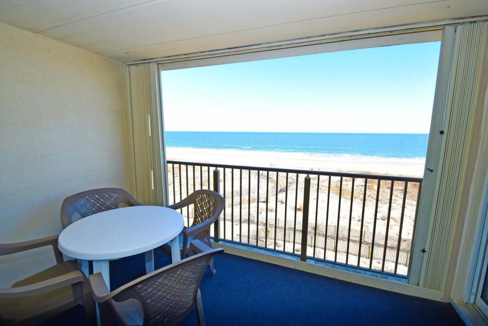 Constellation House 411 condo Apartment in Ocean City