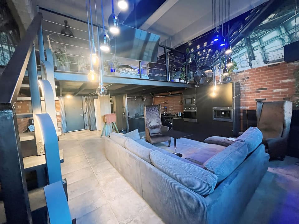 Loft Przędzalnia Apartment in Masovian Voivodeship