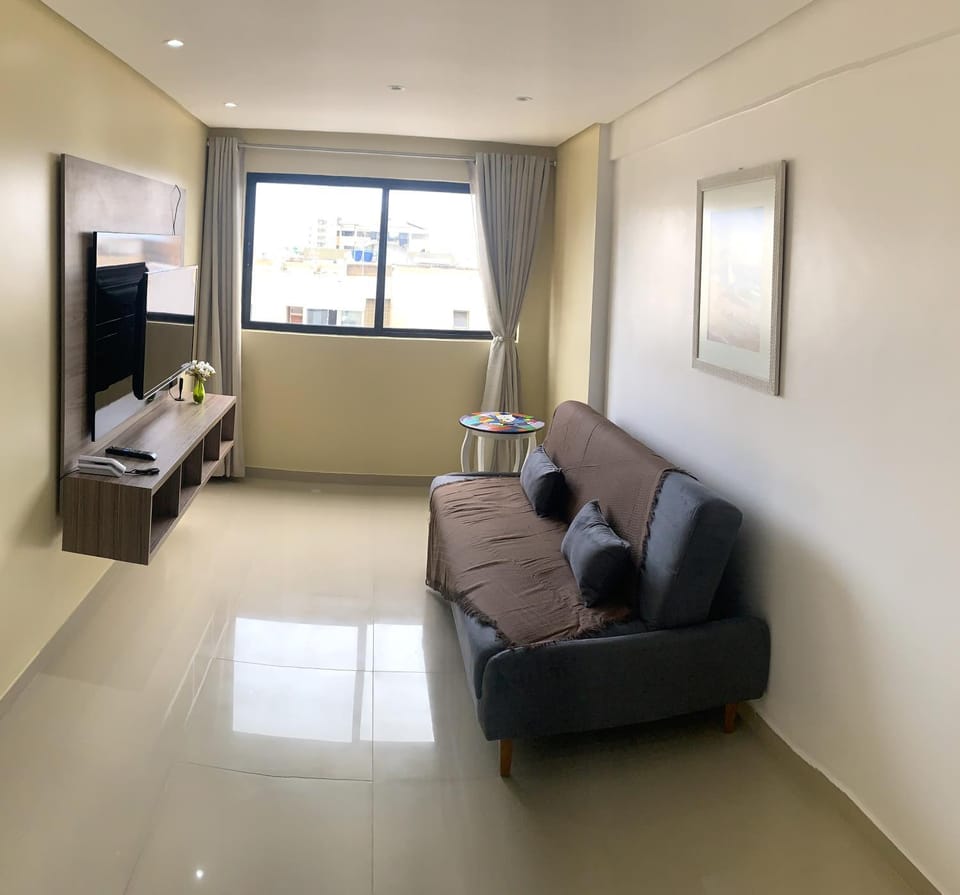 Communal lounge/ TV room, TV and multimedia, Living room
