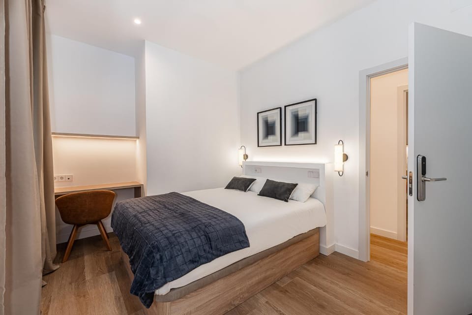 Queen's Bernabéu Madrid Bed and Breakfast in Madrid