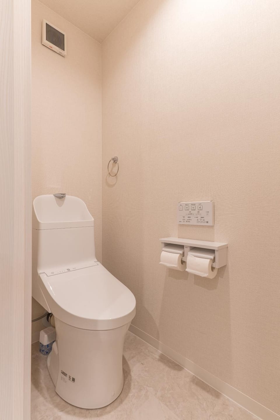coconehouse namba family suite Apartment in Osaka