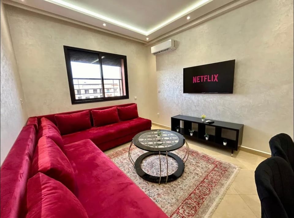 100m2 Apartment 3 Bedrooms 2 Bathrooms Elevator Self Check-in Apartment in Marrakesh