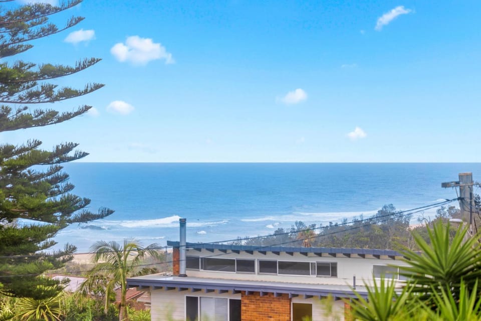 Property building, Day, Natural landscape, Beach, Sea view