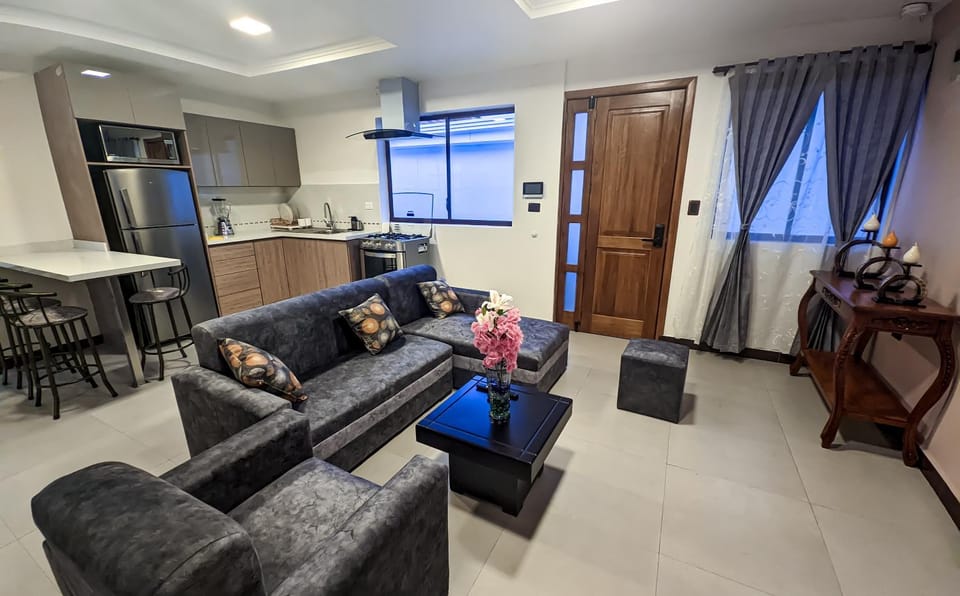 Kitchen or kitchenette, Living room