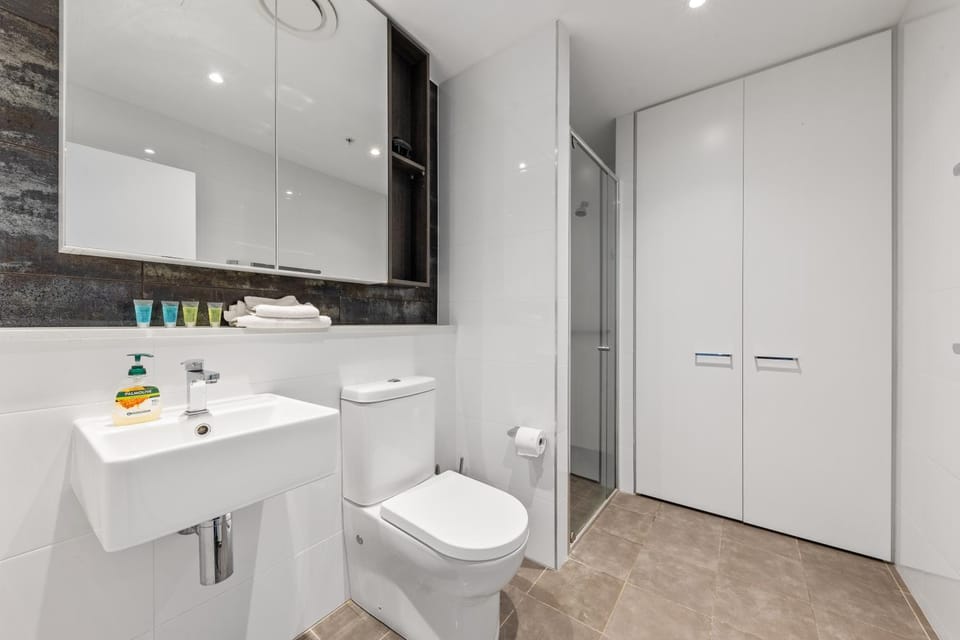 One Bedroom Private Apartment at 88 Archer St Chatswood Apartment in Sydney