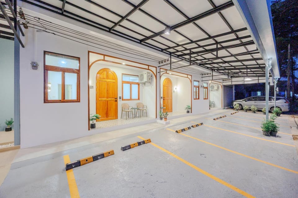 Bania 813 House Inn in Khuekkhak