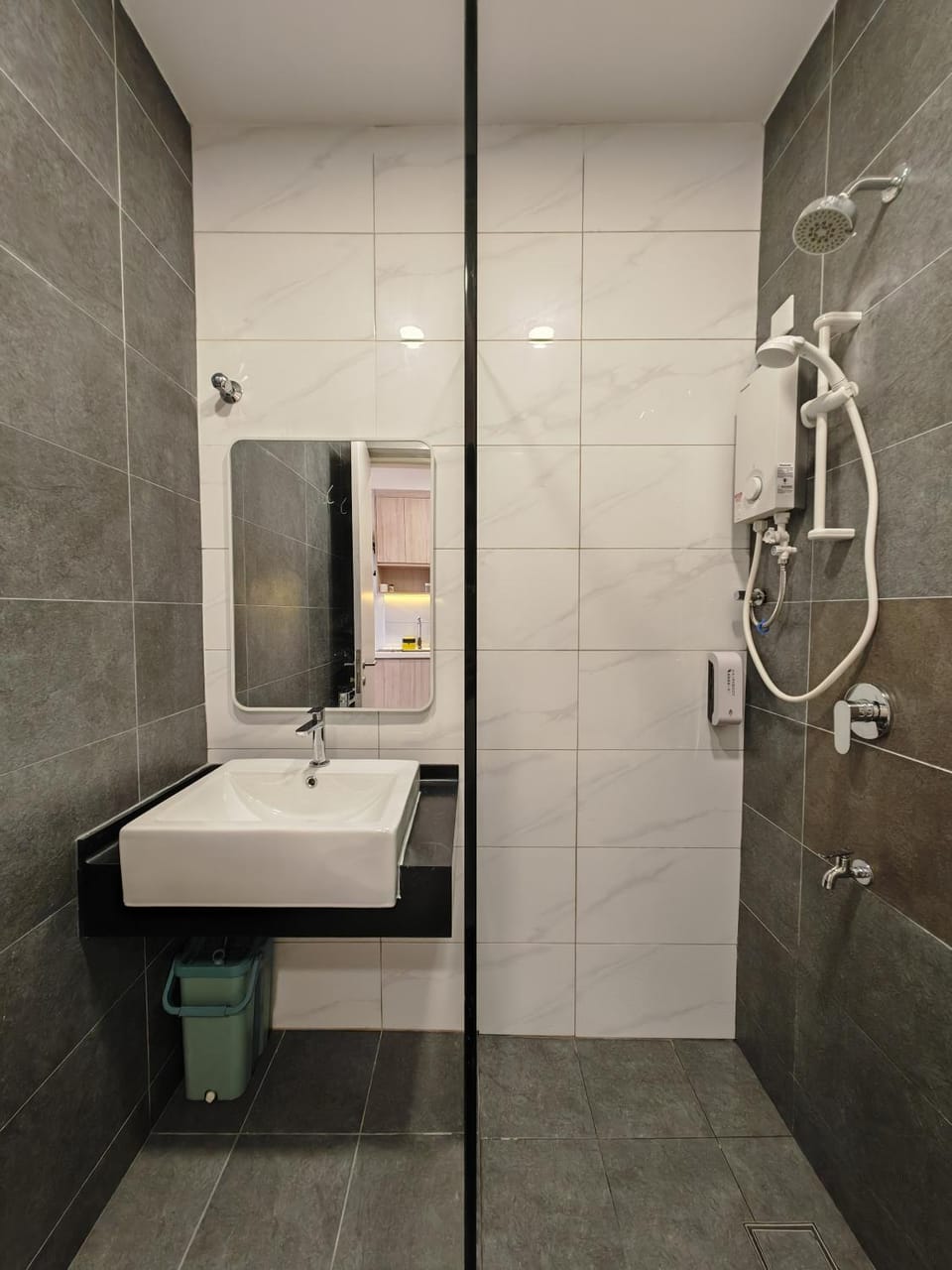 Shower, Bathroom
