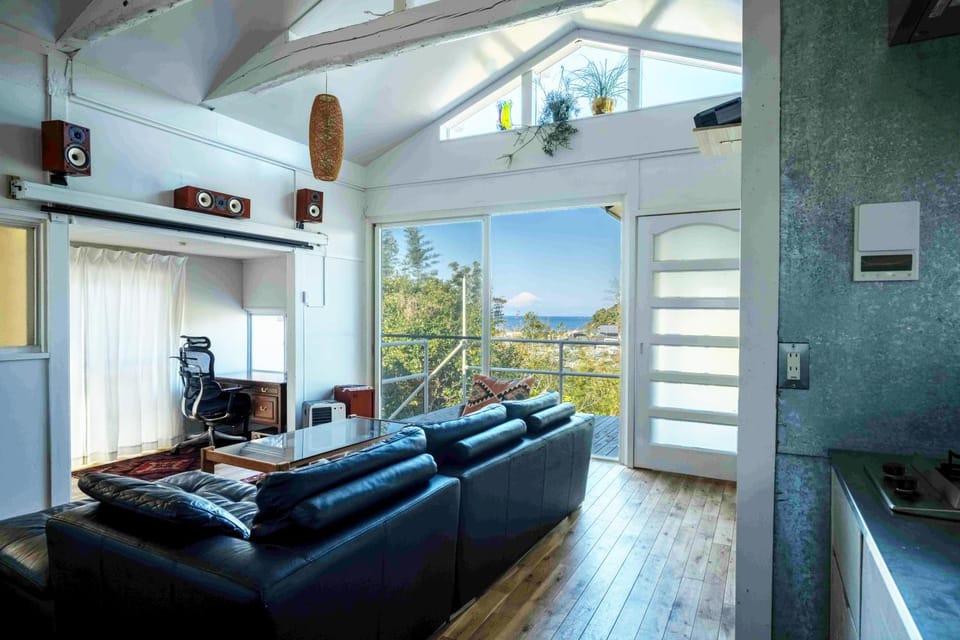 ペット可 撮影商用利用可 The Cabin Ashina 富士山と海を望むヴィンテージ平屋一棟貸し南葉山 Cabin in Yokosuka