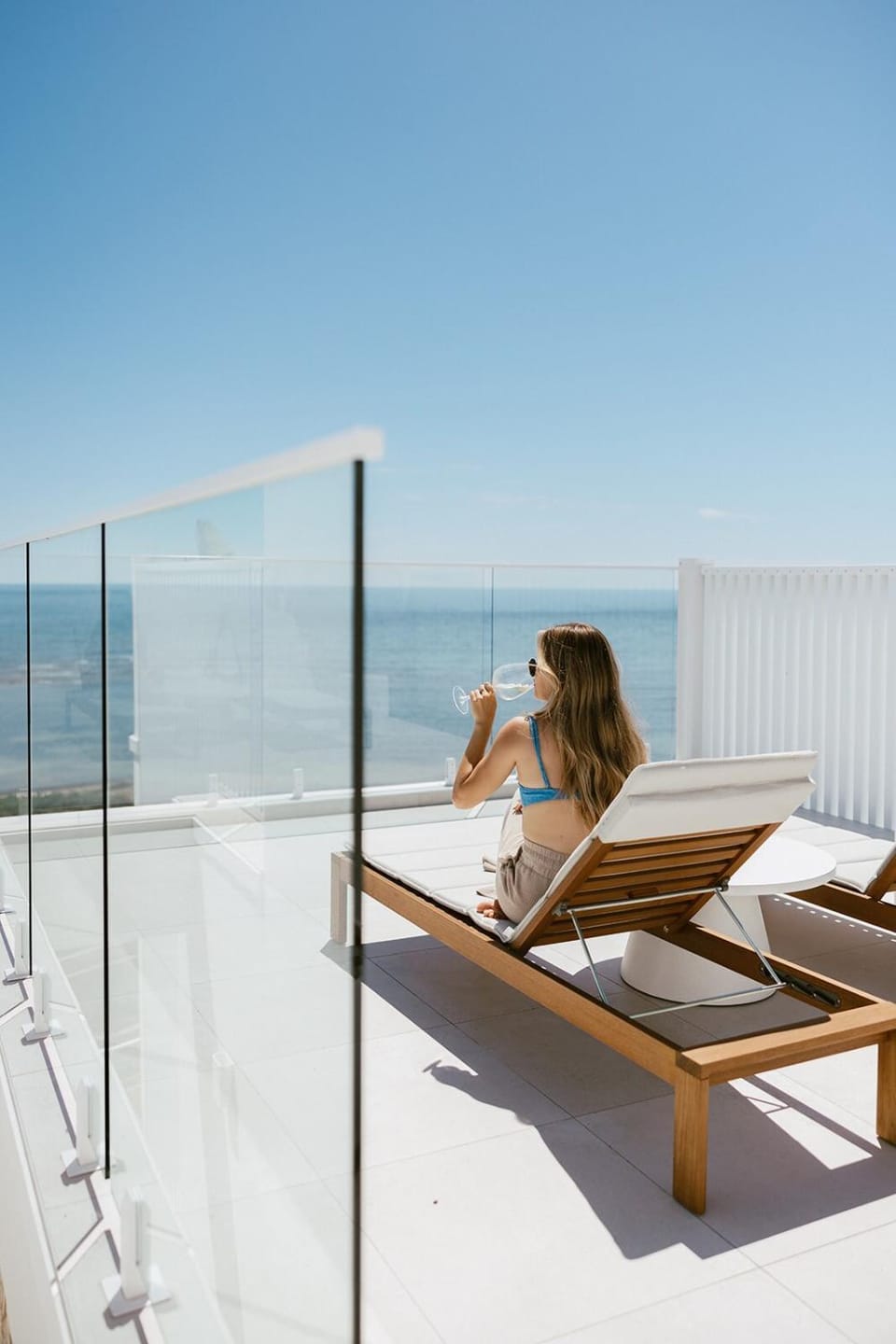 Sunsets Aldinga Beach, 4 king rooms, rooftop, incredible views House in Adelaide