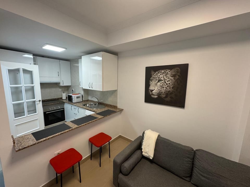 Precioso y luminoso apartamento junto al mar y playa en Garrucha 1B Apartment in Garrucha