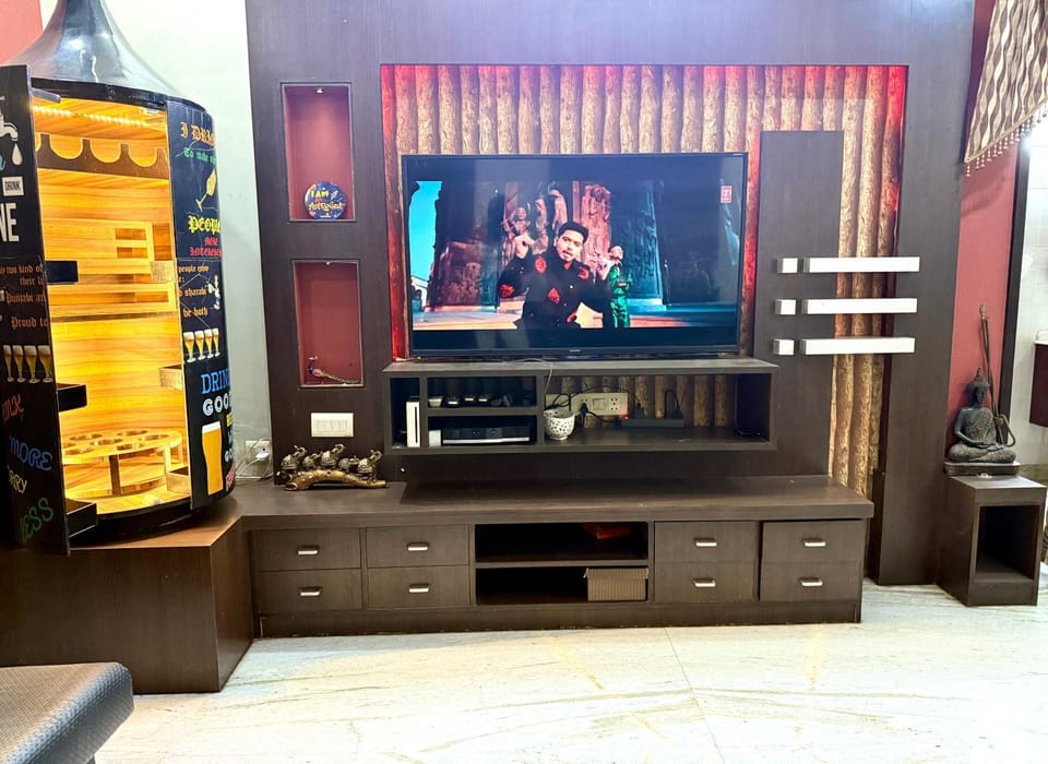 Communal lounge/ TV room, TV and multimedia, Evening entertainment