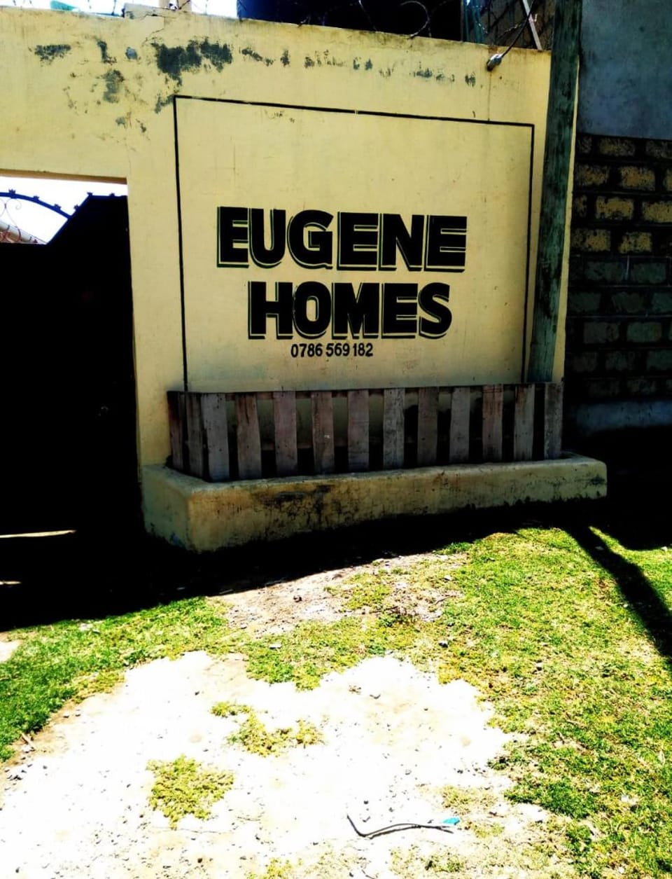 Property building, Street view