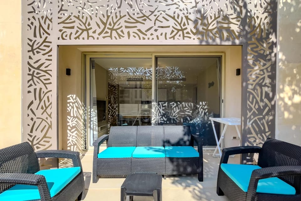 Homestyle & Summery 1BDR Mangroovy Free Beach Pool Apartment in Hurghada