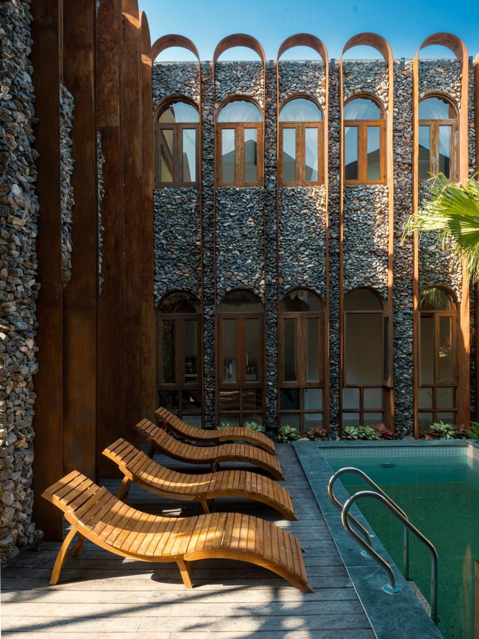 Swimming pool, Swimming pool