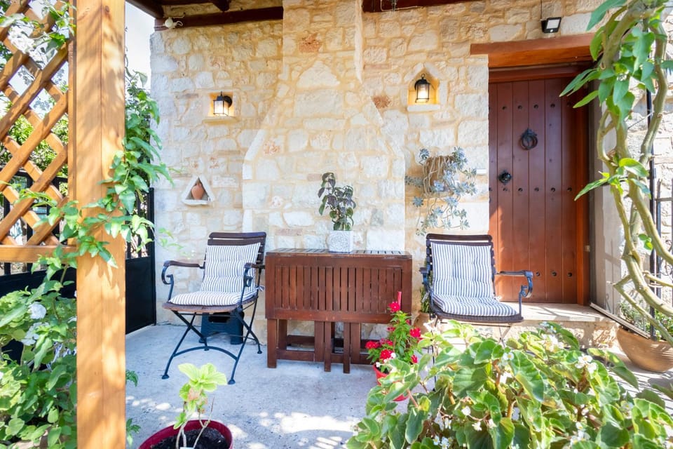 Garden, Balcony/Terrace, Seating area, Garden view