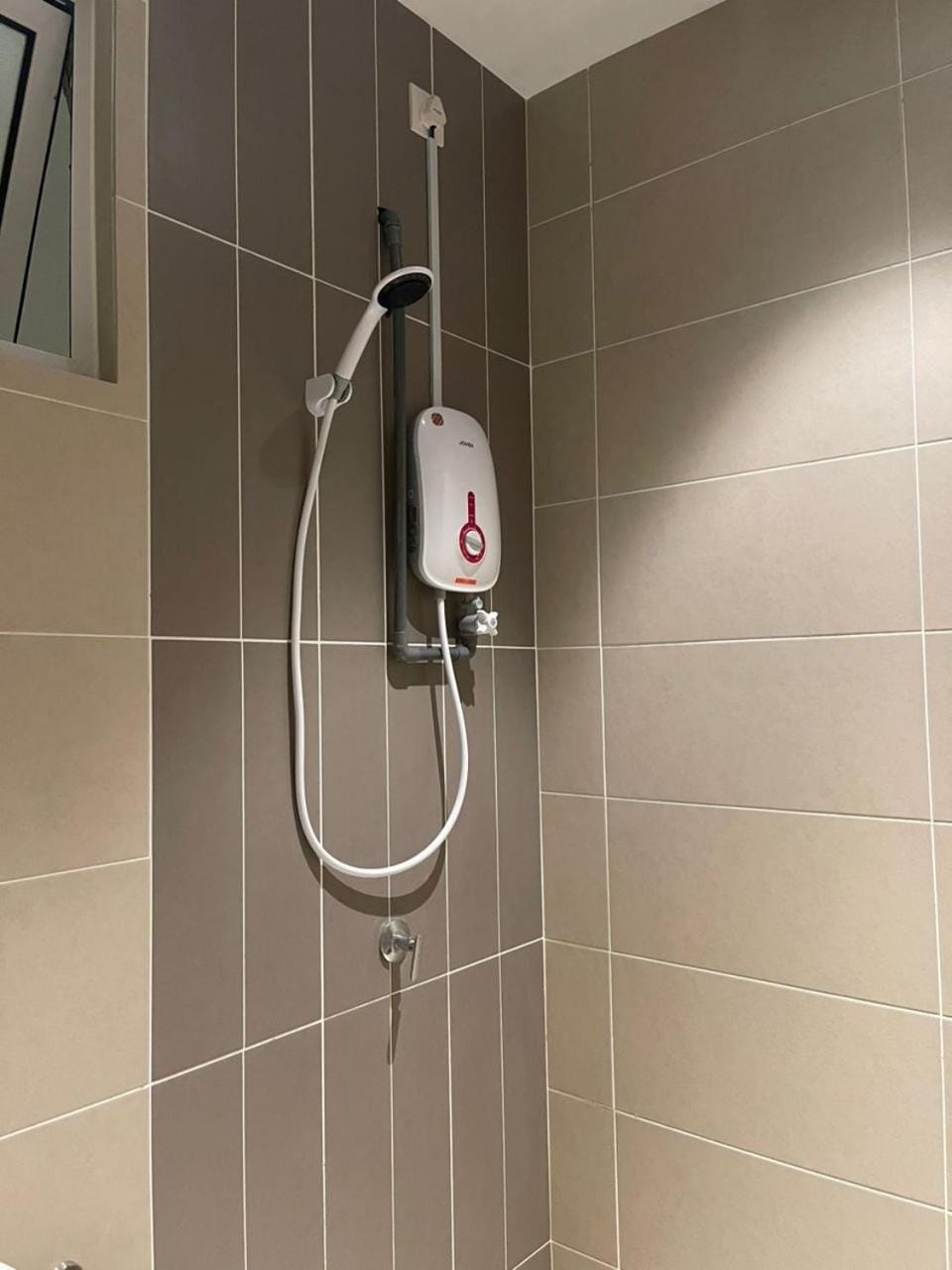 Shower, Bathroom, heating
