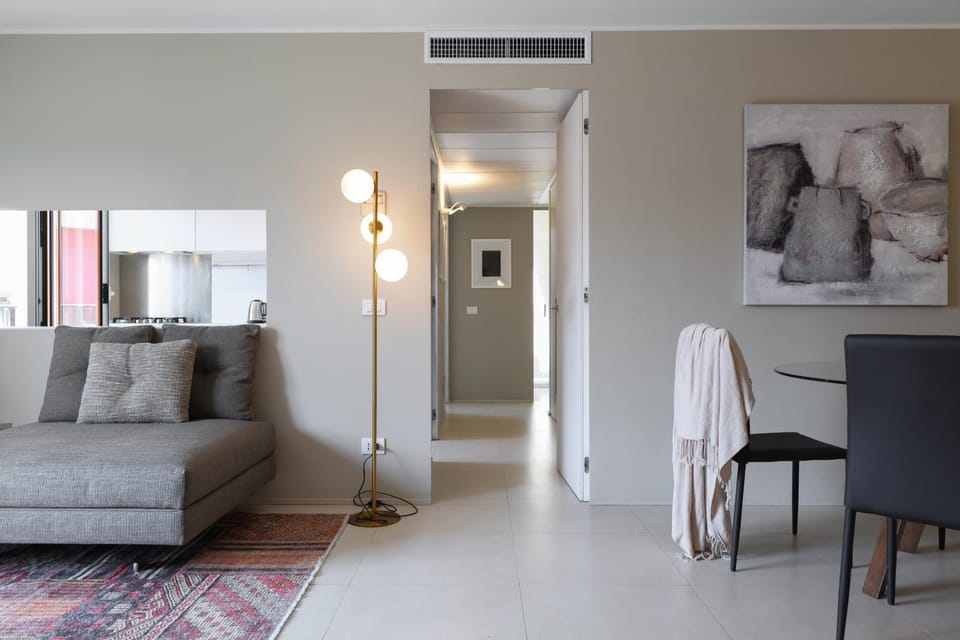 Living room, Seating area, air conditioner