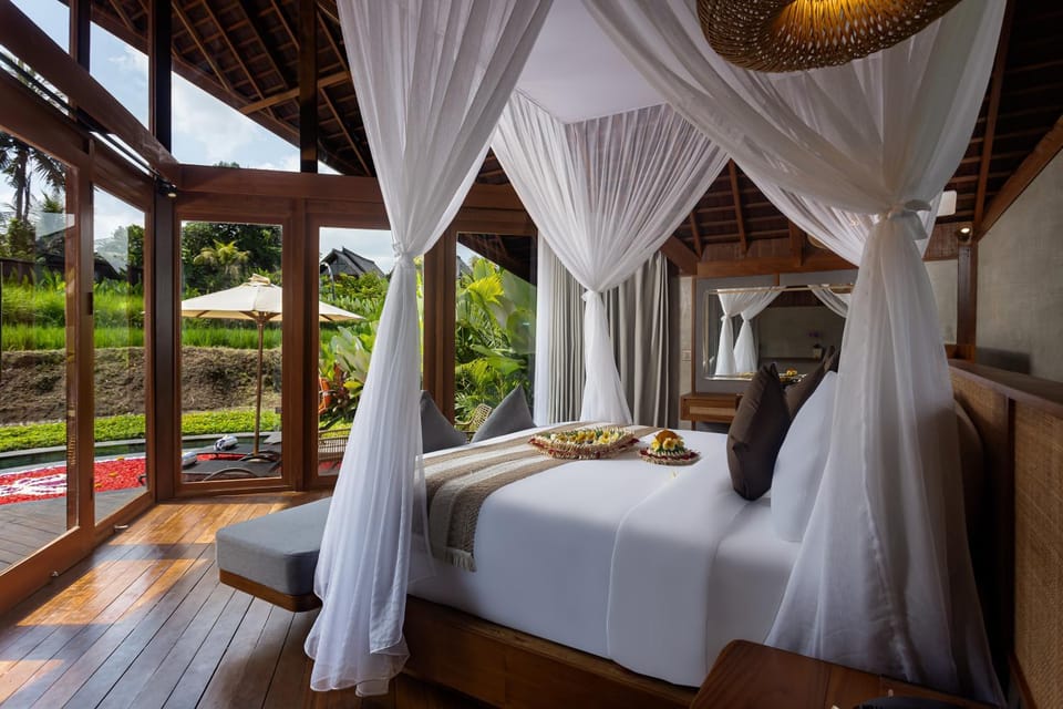 Bed, View (from property/room), Bedroom