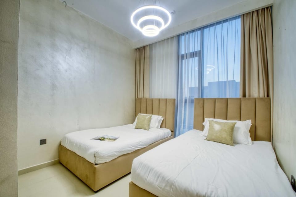 Bed, View (from property/room), Photo of the whole room, Bedroom