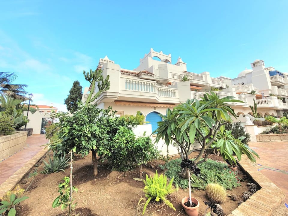 Property building, Garden, Garden