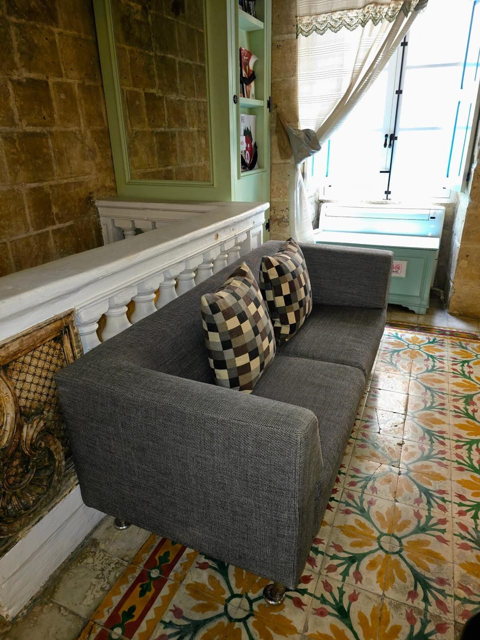 Seating area