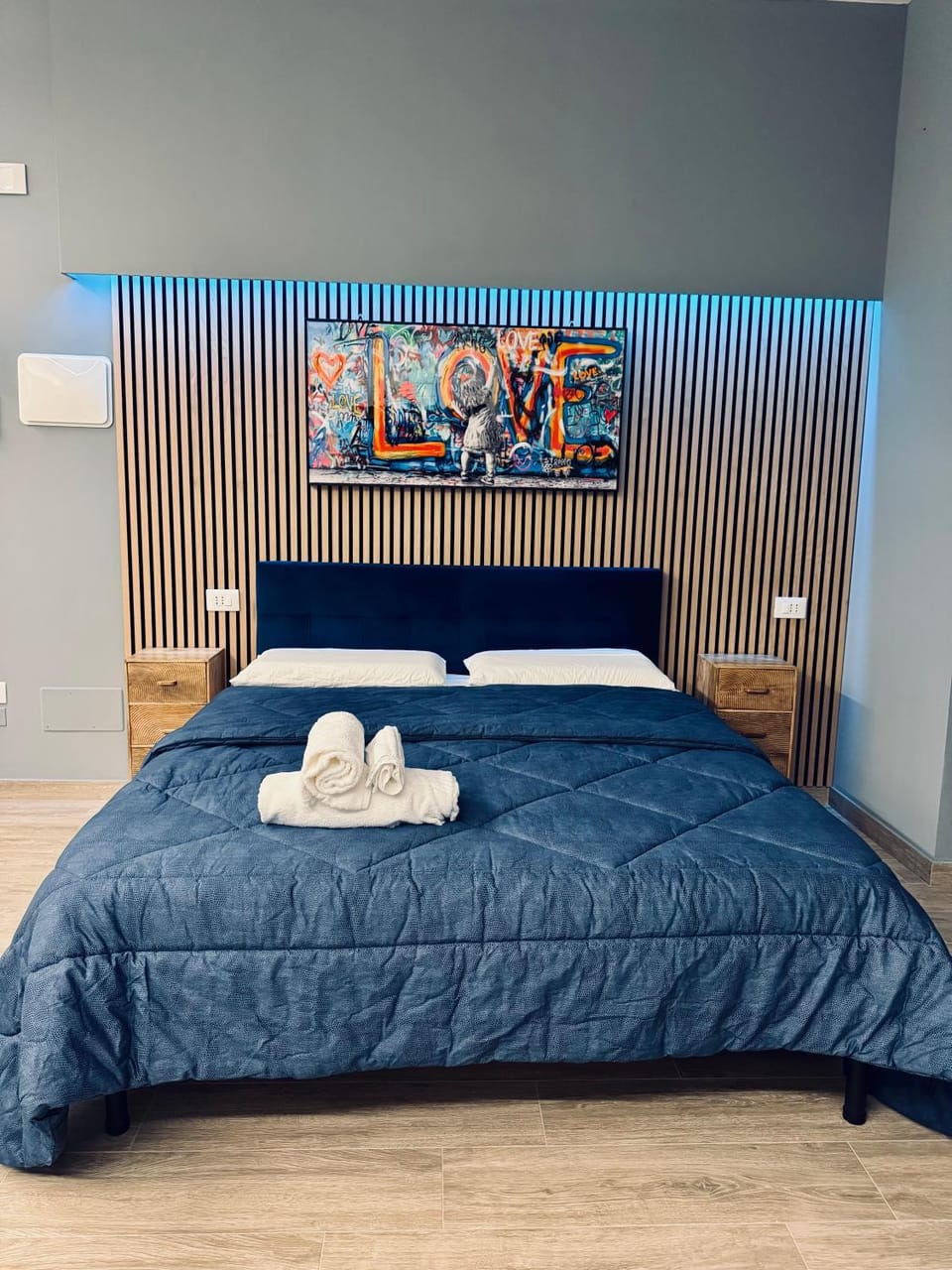 Bed, Bedroom